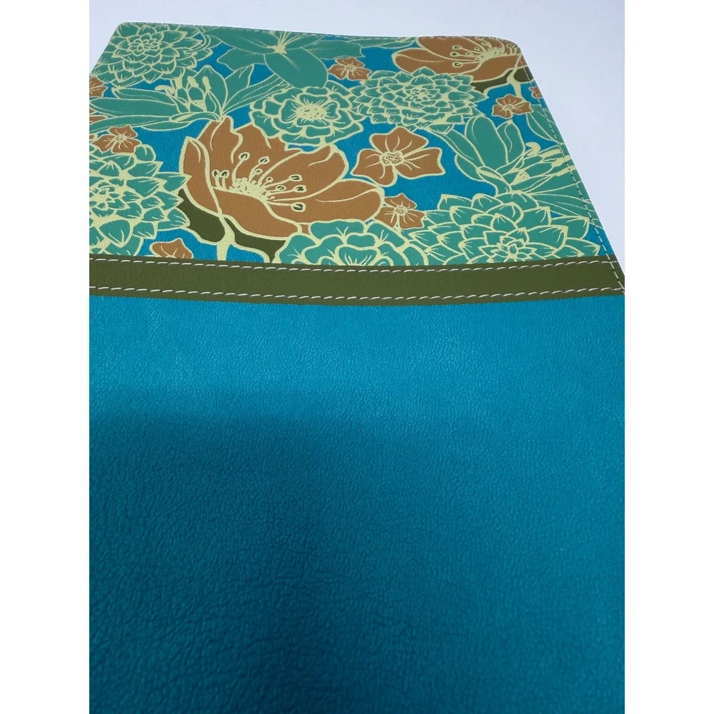 Zondervan NIV Thinline Bible Large Print Turquoise Floral Leathersoft
